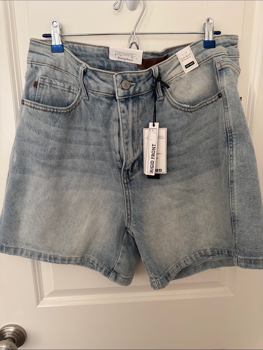 Judy Blue Light Wash Denim Men’s Shorts